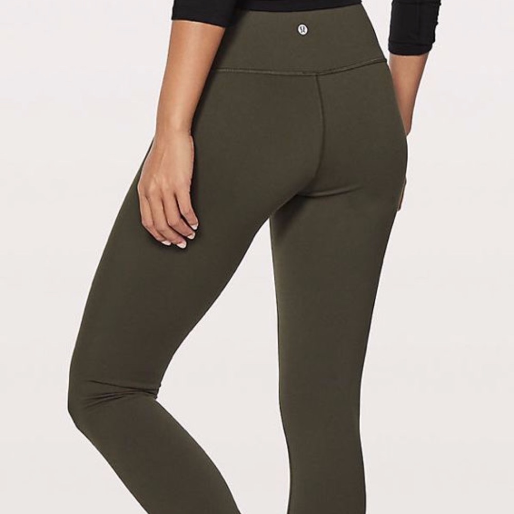 Green Wunder Under Lululemon Leggings